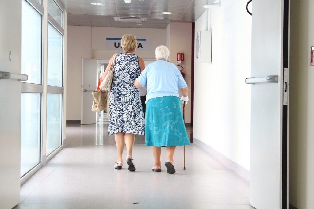 senior citizens, aisle, doctor-1461424.jpg